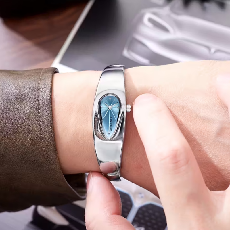 Reloj Y2K Gota de Agua